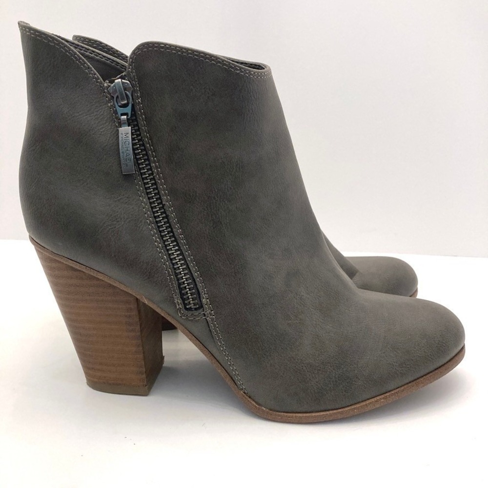 Michael by Michael Shannon Ginnie Booties Gray Faux Leather‎ Womens 10 Heeled